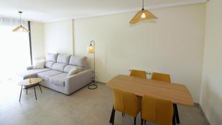 Location Appartement à Cudón. Acogedor piso de 2 dormitorios en cudón