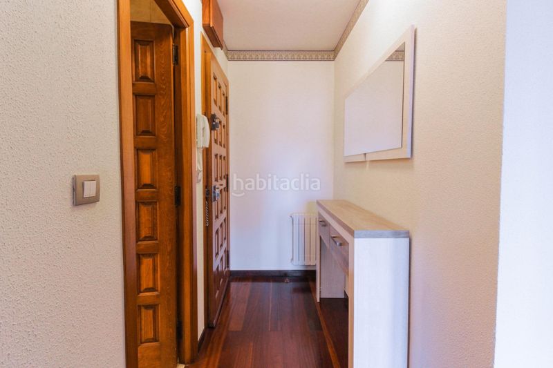 Foto 1d16468c-0472-428d-af33-fa6a22b85b90. Rent flat with heating parking in Cuatro Caminos Santander