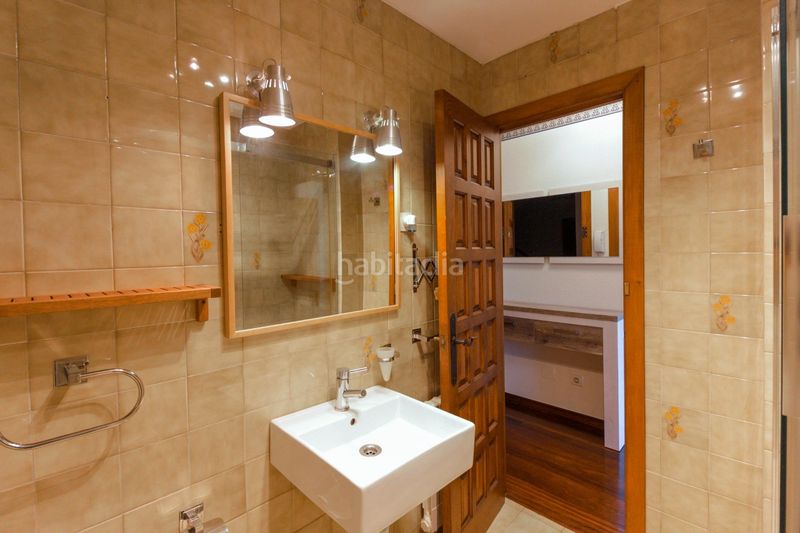 Foto 606ce257-23f8-472d-ab30-7dcdebedf5b1. Rent flat with heating parking in Cuatro Caminos Santander