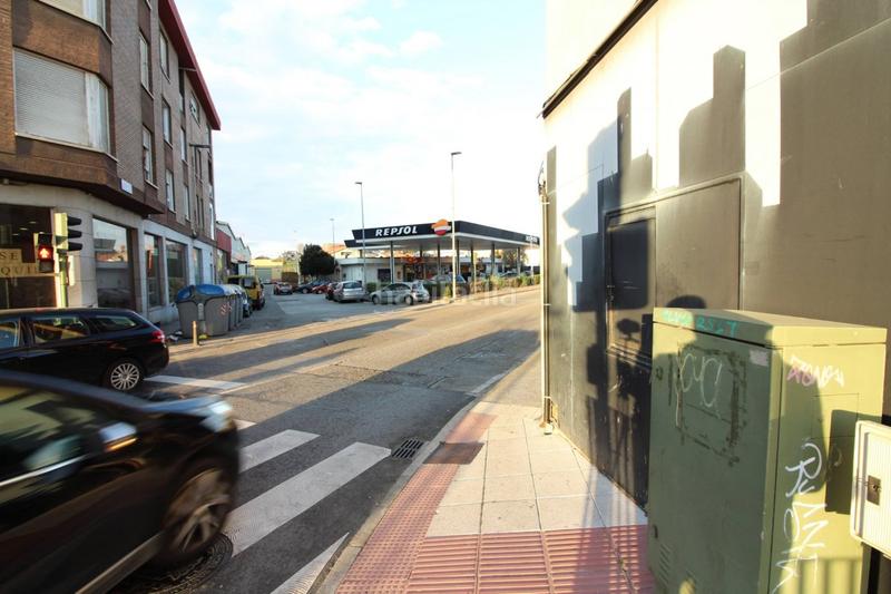 Foto 644505c4-4e74-4873-9f4c-c2cdeb04310a. Alquiler local comercial  primera línea alta visibilidad en Santander