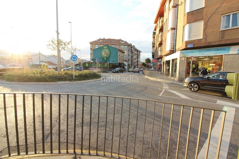 Foto 81e6abe3-9e27-4420-9234-d4ef5090875f. Lloguer local comercial a Alisal - San Román Santander