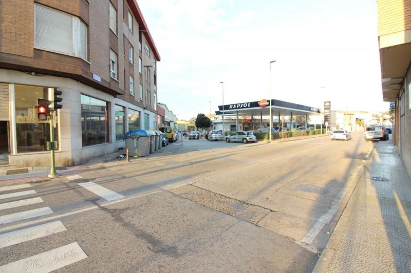Foto ddfa3b6d-1394-4119-9686-004e2decd113. Rent business premise in Alisal - San Román Santander