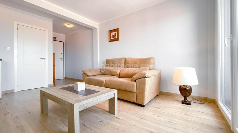 Foto 0aa862b6-da05-449c-b425-f9cdedd64457. Alquiler apartamento estupendo piso de 2 dormitorios con vistas al sardinero en Santander