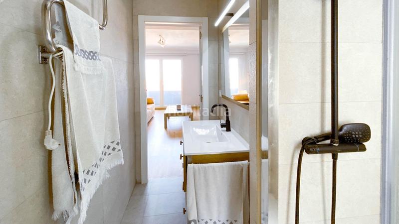 Foto cff26f1d-9f43-443e-8683-a1823a8049e3. Alquiler apartamento estupendo piso de 2 dormitorios con vistas al sardinero en Santander