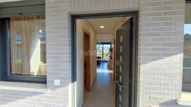 Foto 48d2d01a-6168-4954-92ed-c73bf400fe37. Location appartement avec chauffage parking dans Cudón Miengo