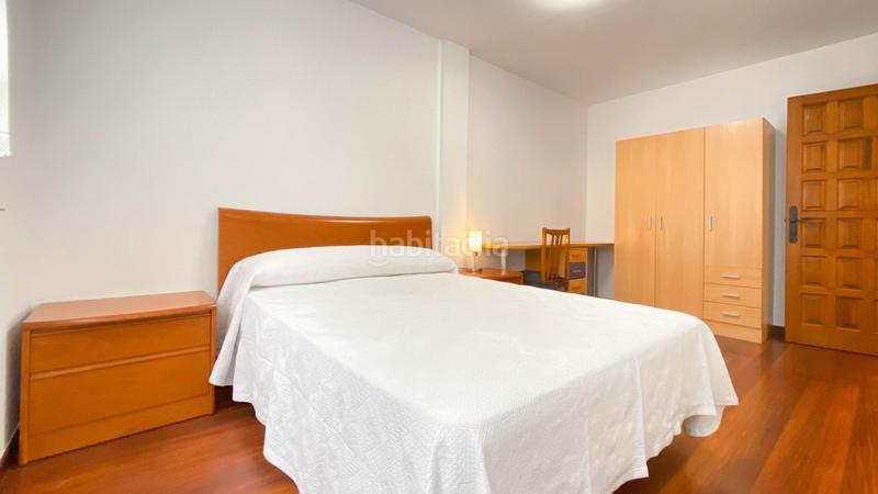 Foto dfb011f9-ceea-4825-b855-4289c693588e. Rent flat with heating in Cuatro Caminos Santander