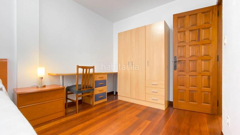 Foto cbd4ec89-60f2-415e-9b58-0fa84a6b35fe. Alquiler piso  amplio en paseo altamira con 3 dormitorios en Santander
