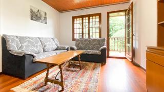 Location Appartement à Cuatro Caminos. Piso amplio en paseo altamira con 3 dormitorios