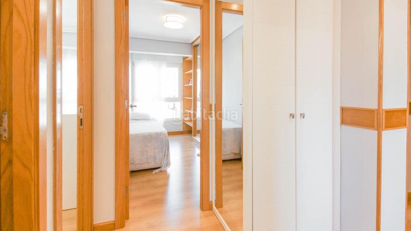 Foto 1b7160d6-1bf1-4e18-8171-7052535feed3. Location appartement avec chauffage dans Cuatro Caminos Santander