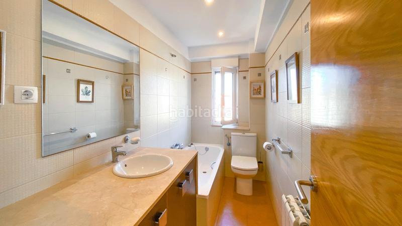 Foto d0afbdf9-30dd-4129-b788-5de061c61739. Location appartement avec chauffage dans Cuatro Caminos Santander