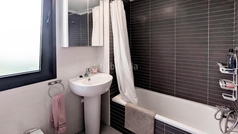 Foto 7cc84b80-ec6d-4c16-9250-6c2613d13f97. Affitto piano terra con riscaldamento in Cudón Miengo