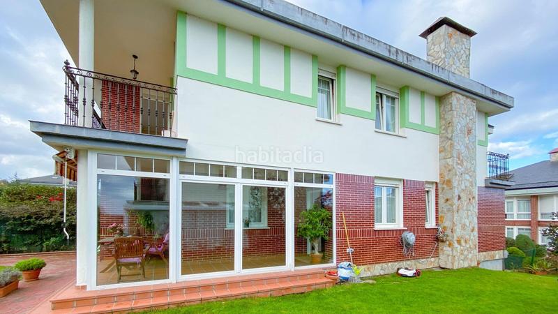 Foto 1be34d64-4c24-4c89-9e43-ae4716d38233. Casa adossada amb calefacció aparcament a Maoño - Azoños Santa Cruz de Bezana