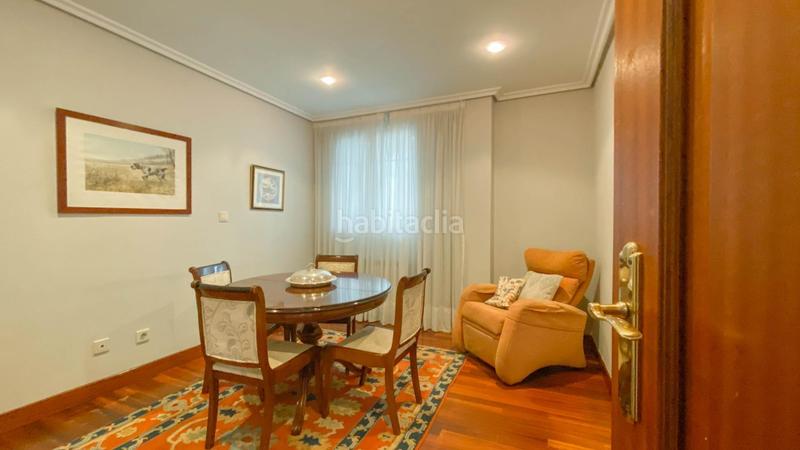 Foto 4a5a7c27-1567-4339-8f5f-87166c276e38. Casa adossada amb calefacció aparcament a Maoño - Azoños Santa Cruz de Bezana