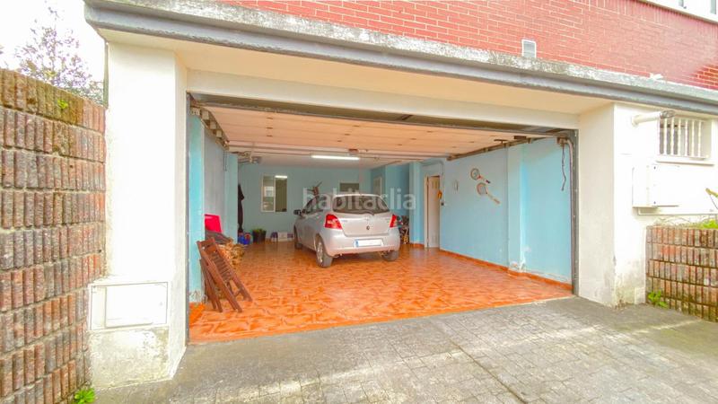 Foto 5bcff3ae-d521-4628-bbd6-63b91fe9f417. Casa adossada amb calefacció aparcament a Maoño - Azoños Santa Cruz de Bezana