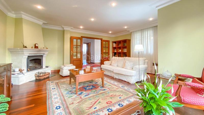 Foto 9615b453-6680-46e5-bbec-3e09503b61c1. Casa adossada amb calefacció aparcament a Maoño - Azoños Santa Cruz de Bezana