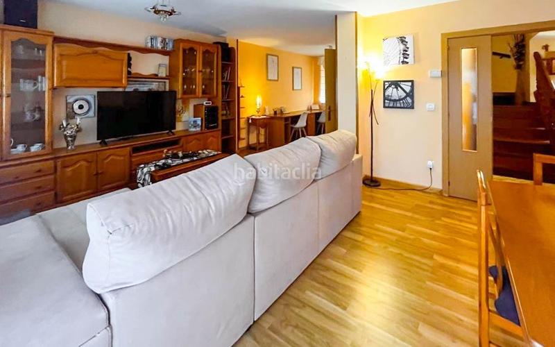 Foto e20df581-5fa2-4ca1-ae75-f7a797bcb4a9. Location maison avec chauffage dans Boo Piélagos