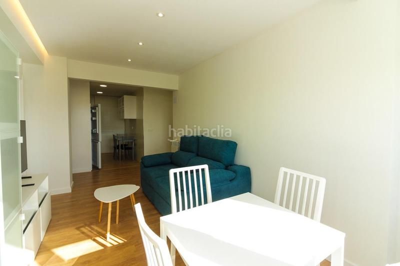 Foto 4f6d2f4f-abb4-43ee-a9b8-e782228b6b5b. Alquiler piso estupendo piso en el centro para entrar a vivir! en Santander