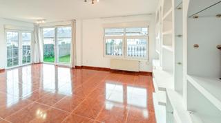 Lloguer Xalet a Muriedas. Exclusivo chalet pareado sin amueblar en muriedas