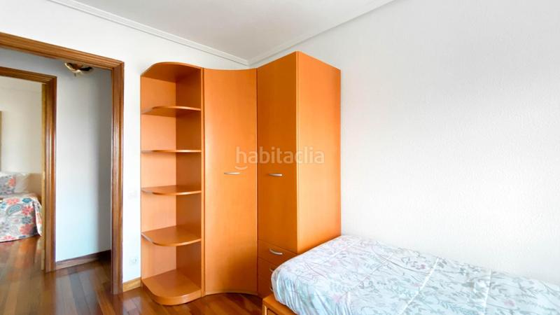Foto 4c41a600-86fe-49b8-8185-ecf19c4a6923. Location appartement avec chauffage parking dans Alisal - San Román Santander