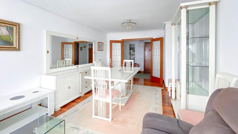 Foto 7d1a20b9-d94b-4cd7-b10a-dd5e40d72ebc. Location appartement avec chauffage parking dans Alisal - San Román Santander