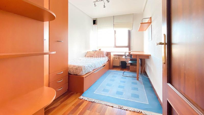 Foto d685866c-c86c-42f9-9621-03f524ead759. Rent apartment with heating parking in Alisal - San Román Santander