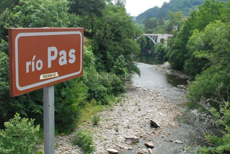 Foto 6a2157dd-42f4-43f2-82a0-b24afcf68552. Terreny residencial a Puente Viesgo