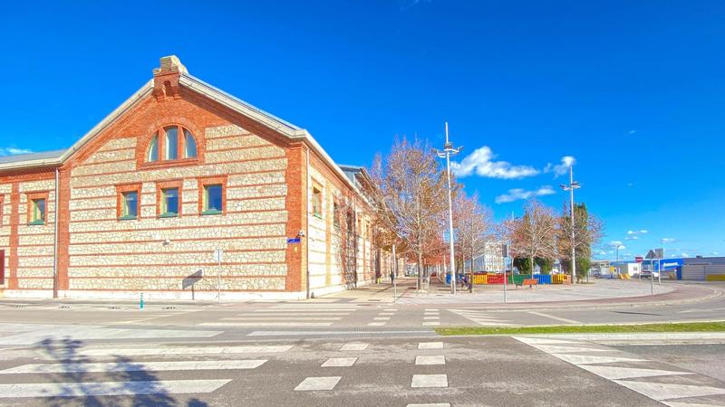 Foto 5e2f0f3d-60fd-4613-8d11-2238fdd792ed. Alquiler piso espacioso piso en castilla para una persona o una pareja en Santander