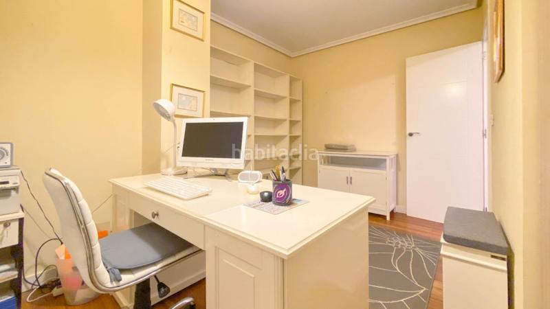 Foto 6c5f0790-4bb9-4786-9df8-e08db53a97d1. Alquiler piso espacioso piso en castilla para una persona o una pareja en Santander