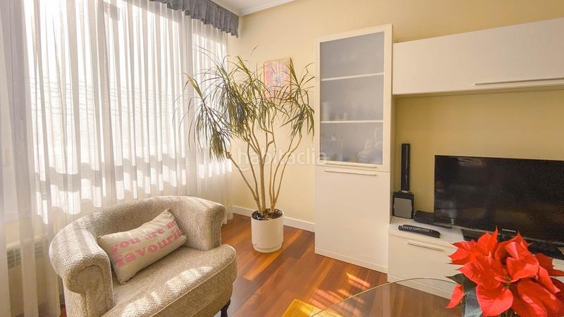 Foto 6d1dfc8a-19bd-4b6e-bf8d-3d90e888808e. Alquiler piso espacioso piso en castilla para una persona o una pareja en Santander