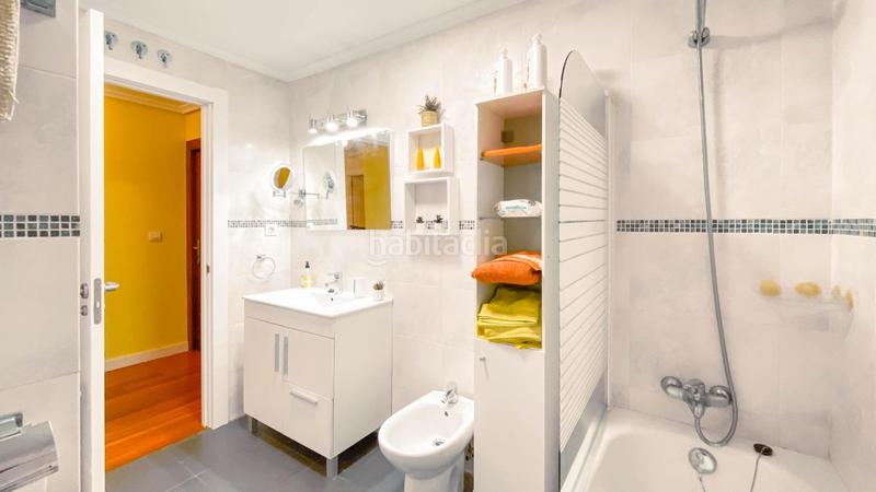 Foto 25187d47-a912-4cfa-a5bb-a5d0da72e049. Rent flat with heating in Castilla - Hermida Santander