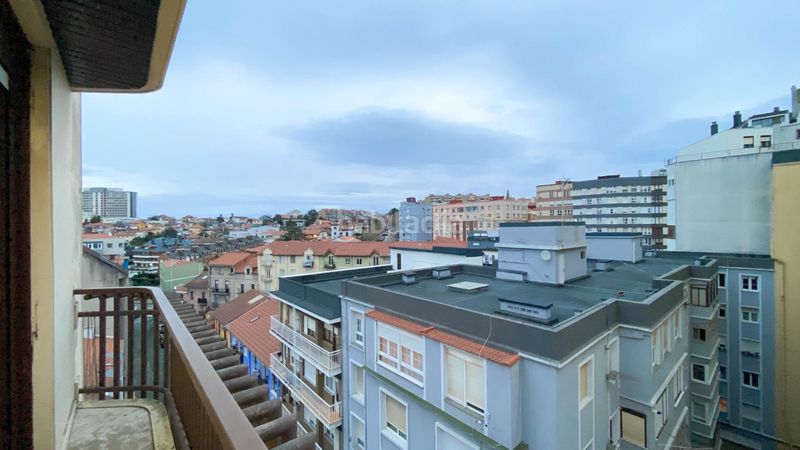 Foto 63cfa104-7de3-4592-9883-edc81185f19a. Rent flat with heating in Cuatro Caminos Santander