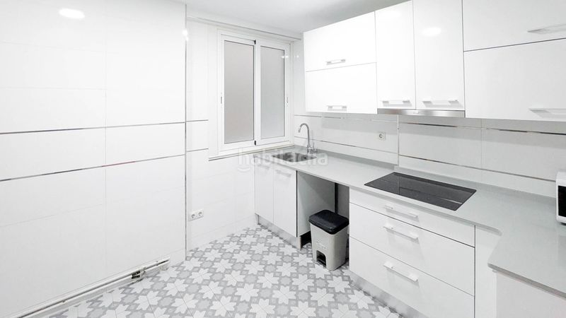 Foto 475f9377-cfec-4834-ada8-e221cdfe80c9. Rent flat with heating in Puerto Chico Santander