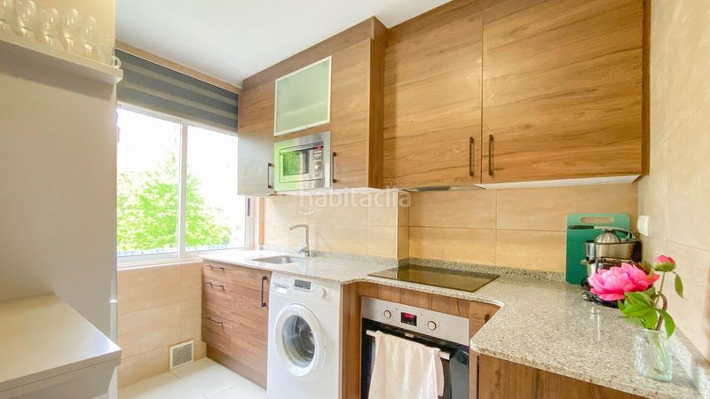 Foto 994103fb-41da-43a3-99f8-ba294ad87a7f. Rent flat with heating in Alisal - San Román Santander