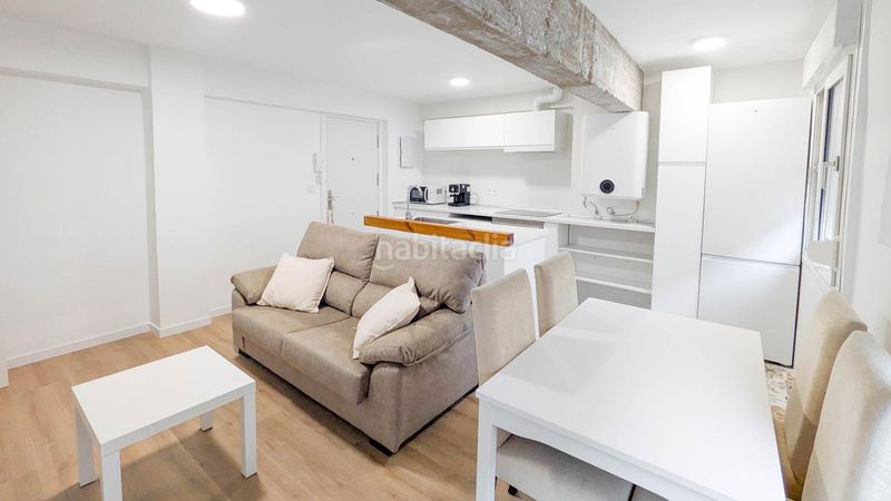 Foto 573d2238-8026-4260-bffa-0cac6d16edb7. Rent flat with heating in Cuatro Caminos Santander