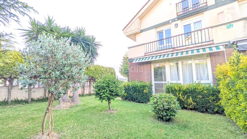 Foto e7c7d0fd-7120-44d7-b38b-d80548d7a8bf. Casa aparellada amb calefacció aparcament a Muriedas Camargo