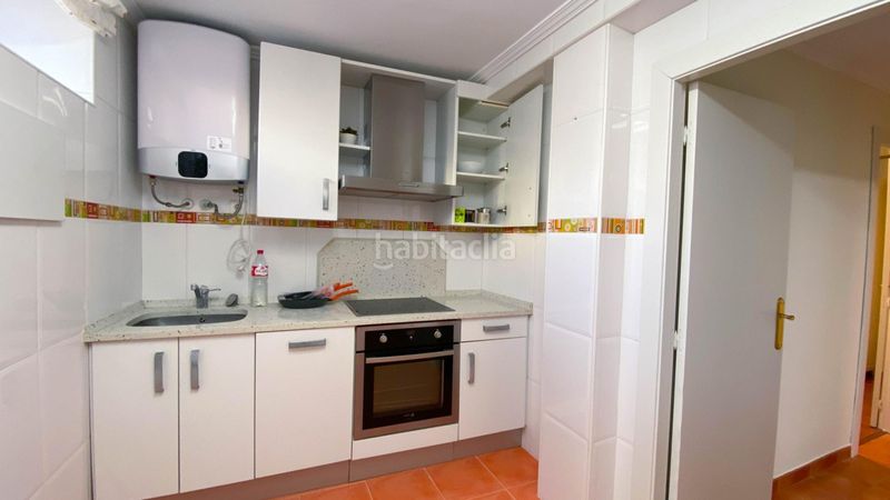 Foto 17182a24-b6a8-4a43-82ce-fe76d32fb8b1. Rent flat in Cuatro Caminos Santander