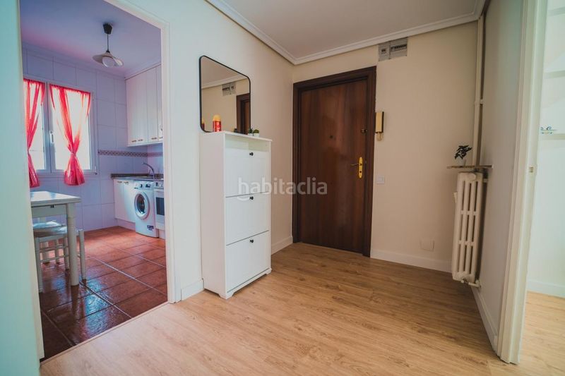 Foto a8925893-1147-43b0-a171-9defd7aebf8c. Rent flat with heating in Cuatro Caminos Santander