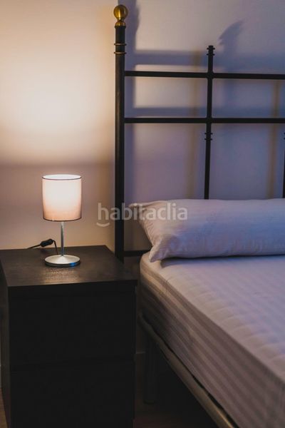 Foto adeb3f16-bde0-4f36-ae88-bee6f68ff429. Rent flat with heating in Cuatro Caminos Santander