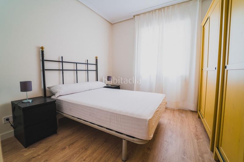 Foto eb1c06e3-e052-4c94-9356-ef89d670f6d2. Rent flat with heating in Cuatro Caminos Santander