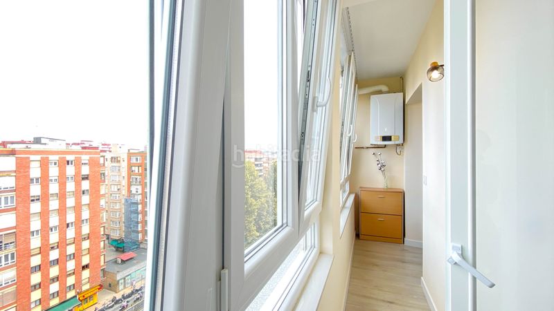 Foto 907ab8a2-0682-4c98-81b4-1d406fbc6566. Rent flat in Cuatro Caminos Santander