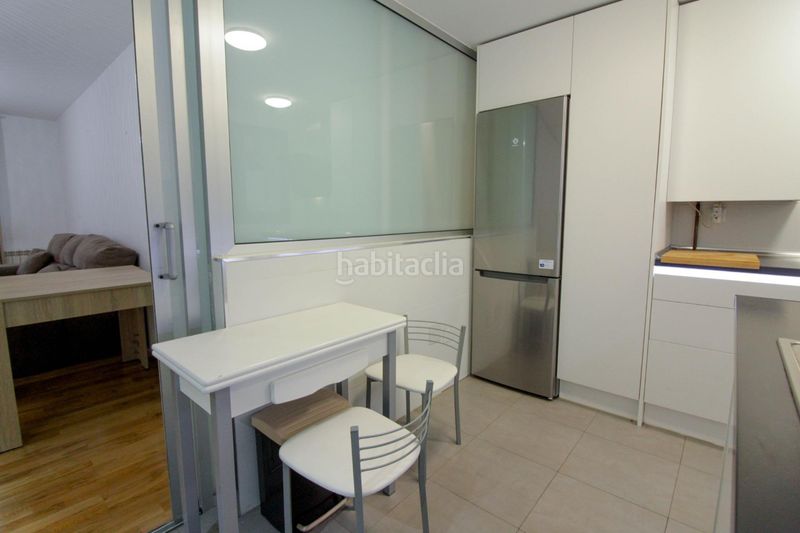 Foto 2ba8a9eb-be29-4bce-926c-223cf7485cef. Rent flat with heating in Centro - Ayuntamiento Santander
