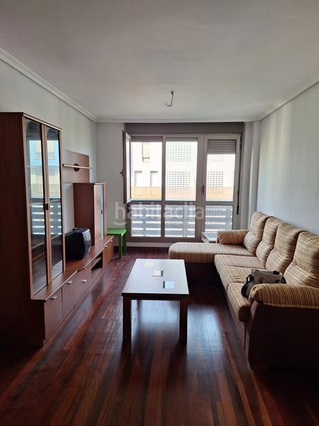 Foto 39d61352-c3fa-4409-9811-9ce06c1a282d. Affitto appartamento in Pe&#241;acastillo - Nueva Monta&#241;a Santander
