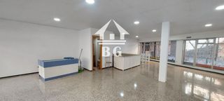 Location Local commercial  Mistral. Local comercial en alquiler en lloret de mar, con 103 m2, con es