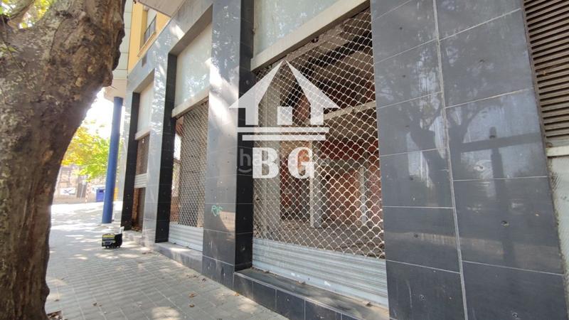 Foto d5d5209d-6b9d-40e4-98f5-0d41ac972279. Local commercial dans Eixample-Horta Capallera Figueres