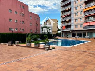 Pis a Centre. En venta gran piso de 3 dormitorios en centro lloret !!