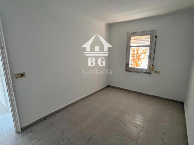 Foto 9fe43742-a909-4ba3-91ad-c0afbd338606. Piso en venta vivienda de 3 dorm. cerca del centro !! en Figueres