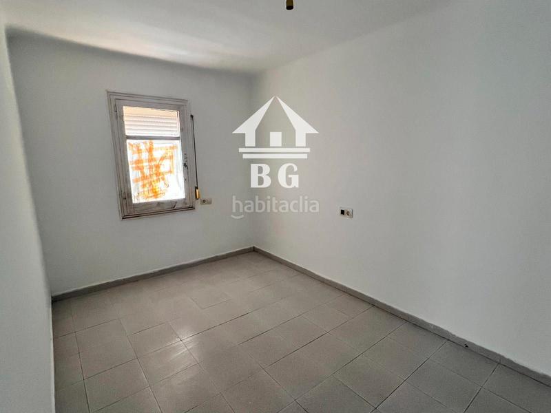 Foto e89bff11-f6b6-43c5-bb9d-cf11936cba28. Piso en venta vivienda de 3 dorm. cerca del centro !! en Figueres
