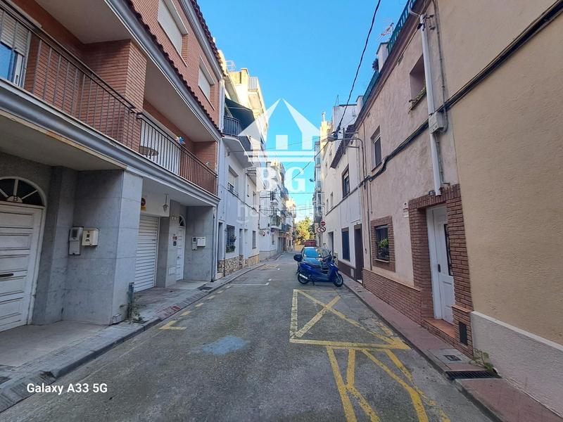 Foto 1b2781a5-bcea-4c4c-bcc5-0880352b5e48. Casa adossada amb calefacció a Centre Blanes