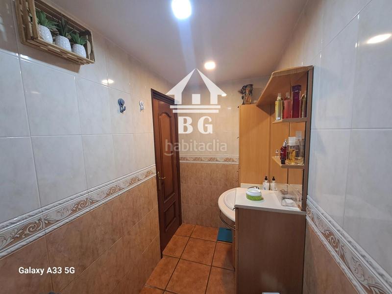 Foto acb92043-fb76-4e57-ad9a-279a98f238c8. Casa adossada amb calefacció a Centre Blanes