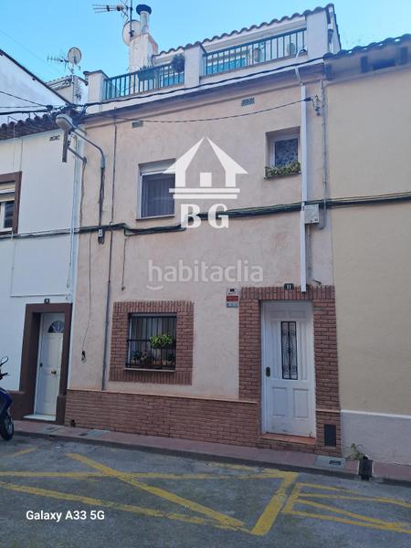 Foto cff5889a-ddcd-47d0-b17f-7b6115abb771. Casa adossada amb calefacció a Centre Blanes